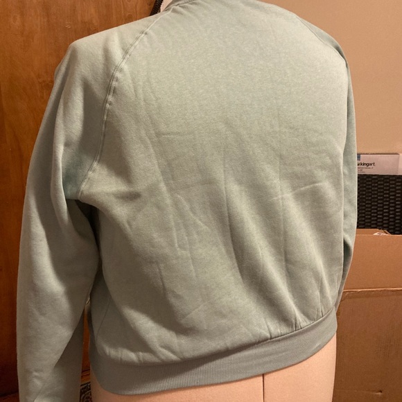 H&M Mint semi crop Cotton-Blend Sweatshirt - Picture 3 of 4